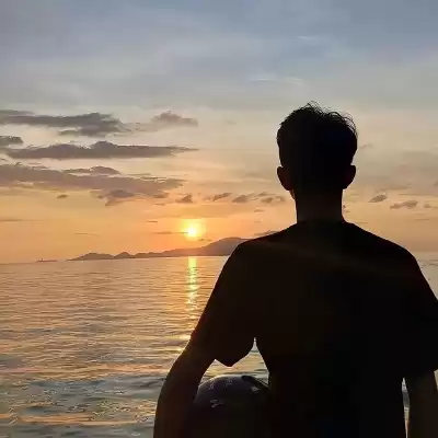 卢思山